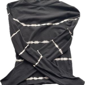 Wild Fable cropped tie dye long sleeve XS
